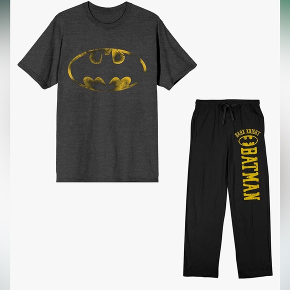 Batman T-Shirt - Picture 2 of 5